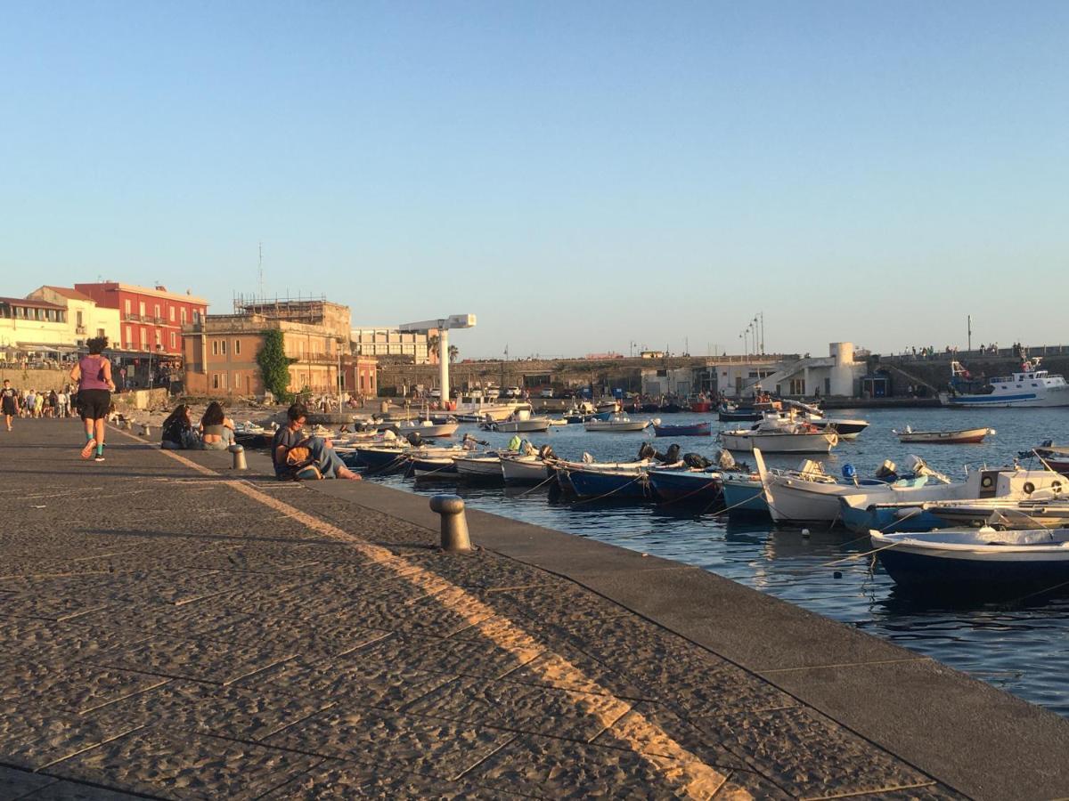 Apartmán Neapolis Bay Portici Exteriér fotografie